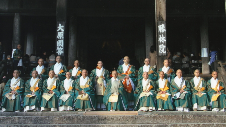 魚山大原流聲明愛好会《梵響座》