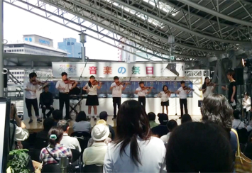 JR大阪駅・時空(とき)の広場